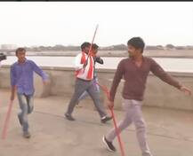 Ahmadabad: On Valentine\'s Day, VHP members allegedly harass couples; 5 detained