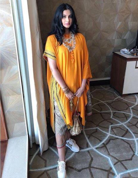 Rhea Kapoor rocking her outfit in her cool sneaker also attended the Mehendi ceremony. Image: Instagram (@rheakapoor)
