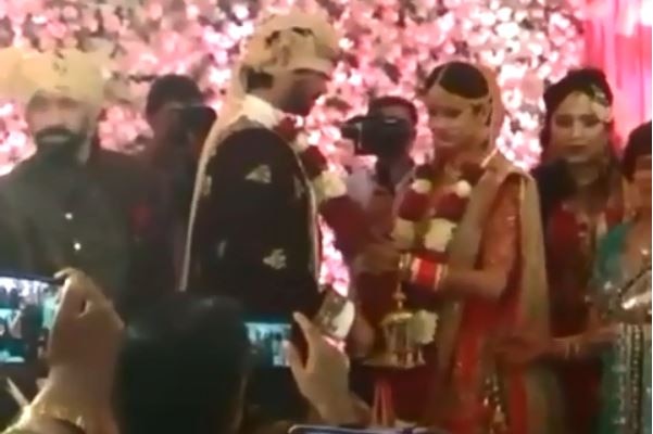 CONGRATULATIONS ! TV actor Gaurav Chopra gets MARRIED !