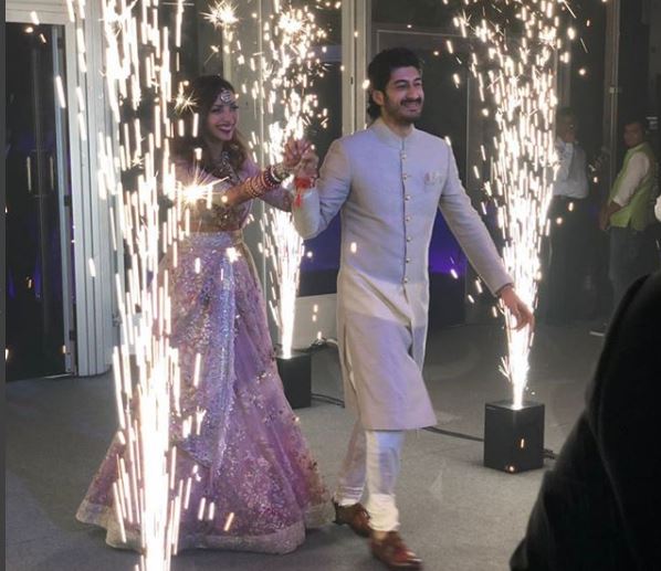 Arjun Kapoor was a PARTY ANIMAL at brother Mohit Marwah's wedding !