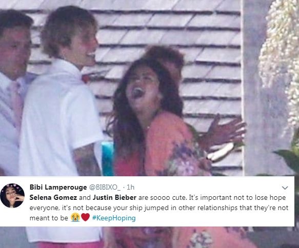 Justin Bieber and Selena Gomez’s latest pics at his dad’s wedding is breaking the internet Justin Bieber and Selena Gomez's latest pics at his dad's wedding is breaking the internet
