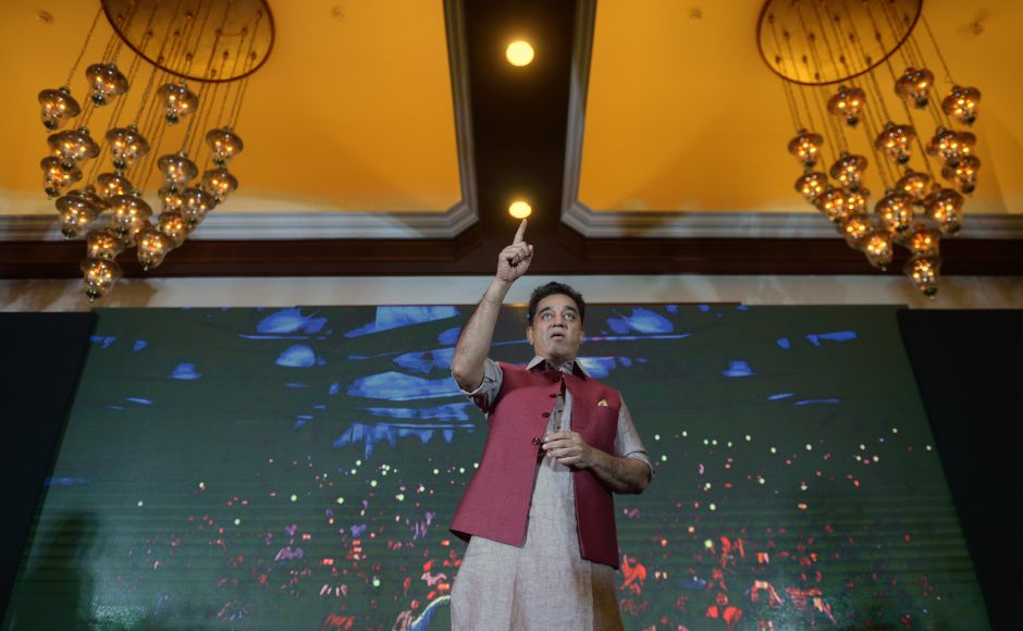 Tamil Nadu: At Kamal Haasan’s party launch, LED screen falls at venue