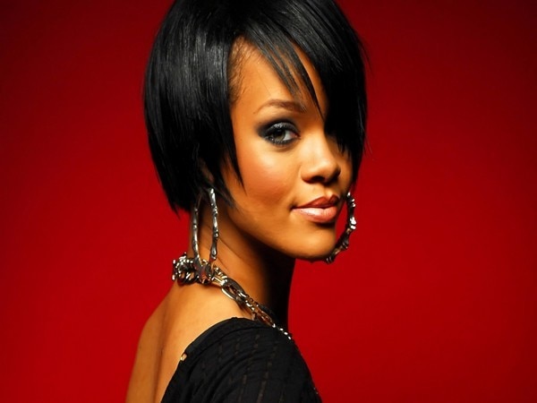 On 30th b’day, Rihanna pays heartfelt tribute to mom On 30th b'day, Rihanna pays heartfelt tribute to mom