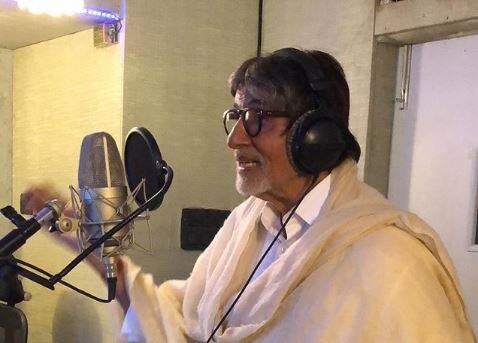 Big B sings ‘Badumba’ for ‘102 Not Out’ Big B sings 'Badumba' for '102 Not Out'
