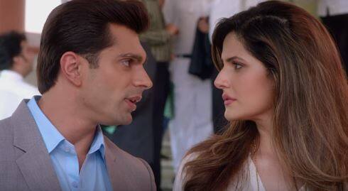 Karan appeared in Hate Story 3, a movie about corporate rivalry. Karan stole the show in ‘Wajah tum ho’, looking as handsome as ever. Image- Youtube (Hate story 3)