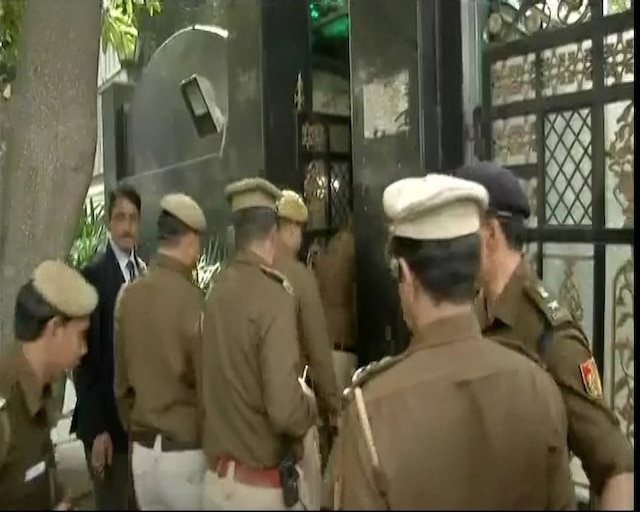 Chief Secretary assault case: Police at Kejriwal's residence, seize recordings of 21 CCTVs Chief Secretary assault case: Delhi Police at CM Kejriwal’s home to review CCTV footage