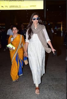 Anil Kapoor, Sonam Kapoor and Arjun Kapoor RETURN to MUMBAI after Sridevi\'s DEMISE