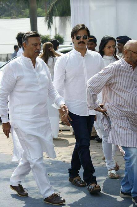 Actor Viveik Oberoi pays tribute to Sridevi. / Image: Manav Manglani