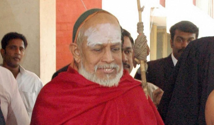 Kanchi Shankaracharya Jayendra Saraswati Passes Away At 82 Due To Cardiac Arrest, Twitter Pays Tribute Kanchi Shankaracharya Jayendra Saraswati Passes Away At 82 Due To Cardiac Arrest, Twitter Pays Tribute