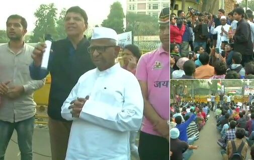 Delhi: Anna Hazare meets SSC aspirants who are protesting against alleged paper leak Delhi: Anna Hazare meets SSC aspirants who are protesting against alleged paper leak