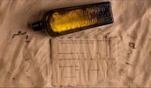 Amazing Coincidence! Group Of Walkers Find World\'s Oldest Message In Bottle On Australian Beach