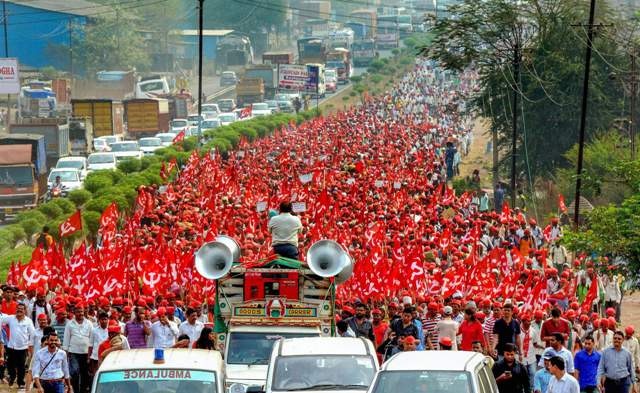 Maharashtra farmers march, Mumbai farmers protest latest news: All India Kisan Sabha to lay siege to Vidhan Bhawan Maharashtra farmers march Live: Government positive towards protesters' demands, says CM Devendra Fadnavis