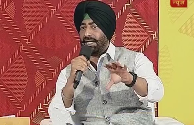 Amarinder, Badals hand-in-glove, playing 'friendly match' in Punjab: AAP Amarinder, Badals hand-in-glove; Congress betraying Punjab mandate: AAP’s Sukhpal Khaira