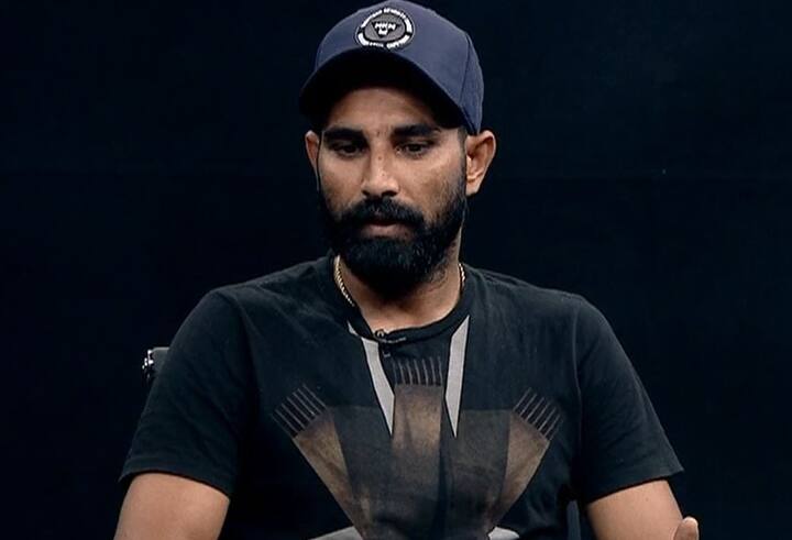 इसके बाद मोहम्मद शमी ने भी मीडिया के सामने आकर कहा था, 'अगर ये मुद्दा बातचीत से हल हो जाए, तो इससे बेहतर कुछ नहीं हो सकता. आपसी तालमेल से इस मुद्दे को सुलझाना ही हम दोनों और हमारी बेटी के लिए सही रहेगा.'