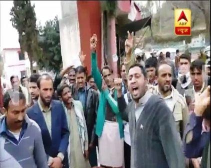 VIDEO: In PoK ‘Azadi’ slogans chanted against Pakistan army VIDEO: PoK residents chant ‘Azadi’ slogans against Pakistan army