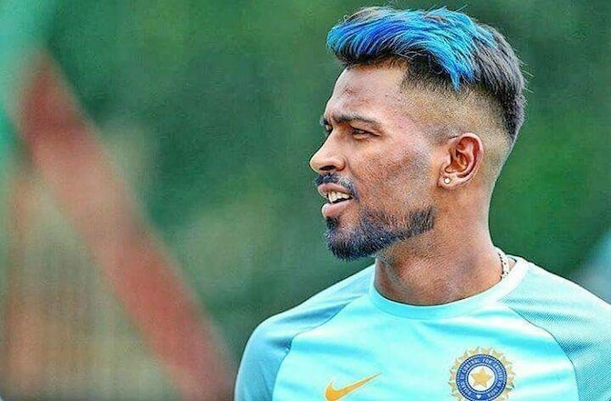 After tattoo, Virat flaunts his new hairstyle