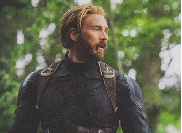 Chris Evans to step down as Captain America  after Avengers 4