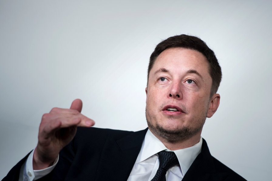 Elon Musk deletes Tesla and SpaceX’s Facebook pages after Twitter challenge
