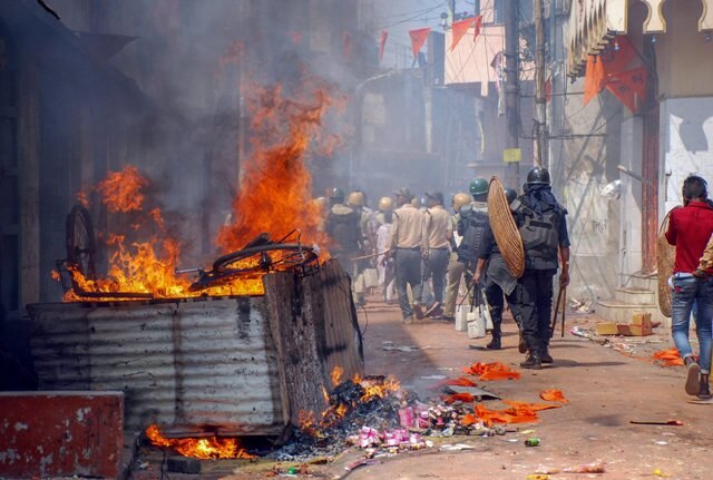 West Bengal violence: One Killed, five Injured in clashes during Ram Navami processions West Bengal: 1 killed, 5 injured in clashes during Ram Navami processions
