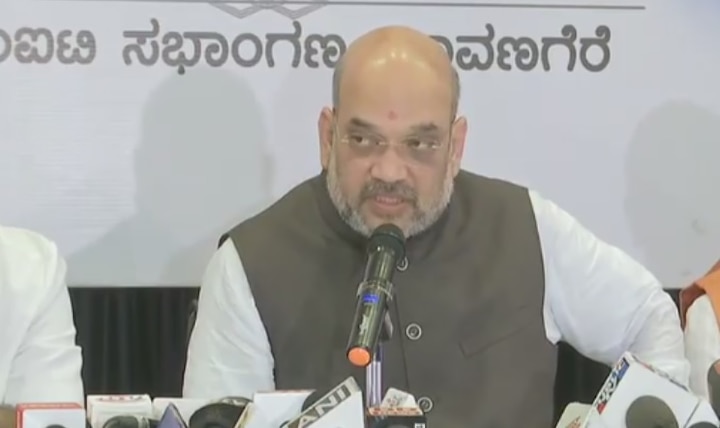 Congress should apologise for 'Hindu terror' charge: Shah Congress should apologise for 'Hindu terror' charge: Shah