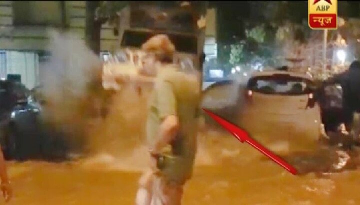 Mumbai: Mumbai: Car thrown in air after water explodes out of pipeline Mumbai: Water exploding out of pipeline throws car in air