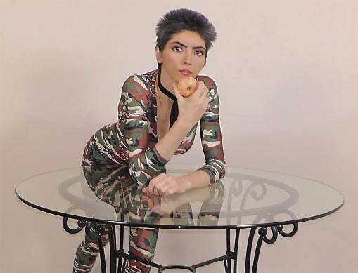 Back in February 2017, she recorded a video on Facebook criticizing YouTube for taking measures that decreased the number of views on her videos. 