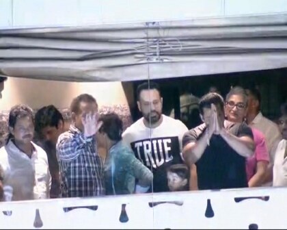 Blackbuck poaching case: Fans celebrate as Salman Khan reaches home after getting bail