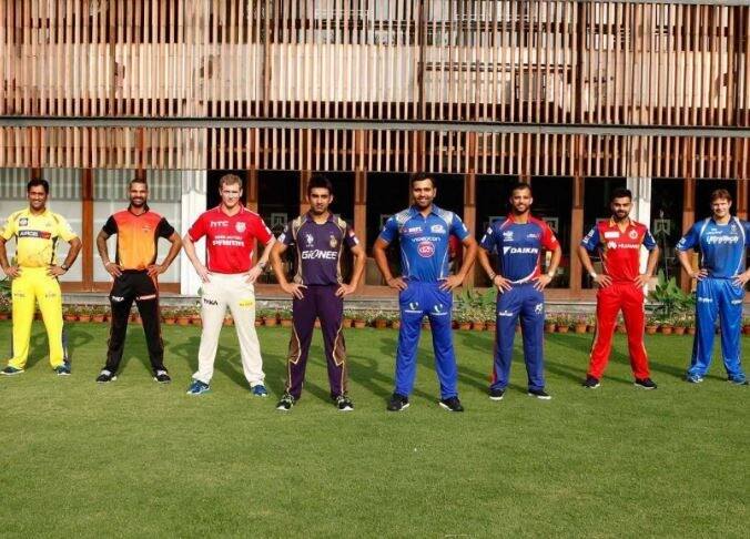 2015: The trophy may be missing; the exuberance on the captain’s faces is certainly not. 