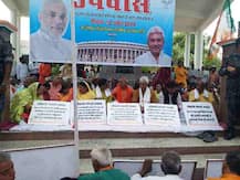 PICTURES:  BJP leaders hold nation-wide fast to protest parliament disruption