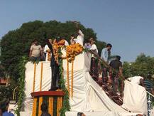 Dalit members \'cleanse\' Ambedkar statue after tributes by Maneka, BJP leaders