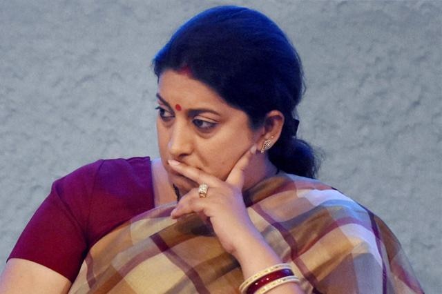 Charge sheet filed against four DU students for 'stalking' Smriti Irani Charge sheet filed against four DU students for 'stalking' Smriti Irani