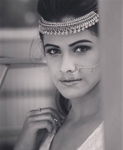 देखें तस्वीर