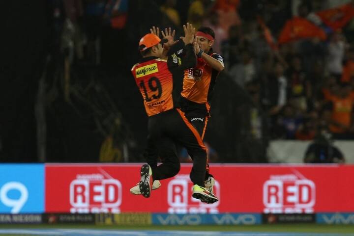 At this time, Sunrisers ill-afford the loss of Rashid in the crunch time of the IPL. While there are no concerns on Rashid’s fitness, one of his tweets recently gave a scare to the Sunrisers supporters.