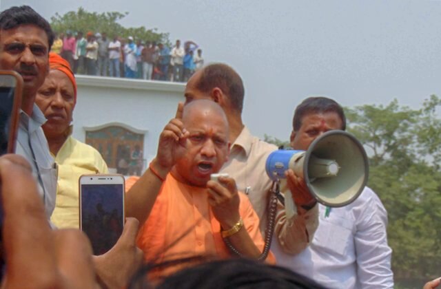 Kushinagar accident: 'Stop raising slogans, stop this drama', CM Yogi tells protesters Kushinagar accident: 'Stop raising slogans, stop this drama', CM Yogi tells protesters