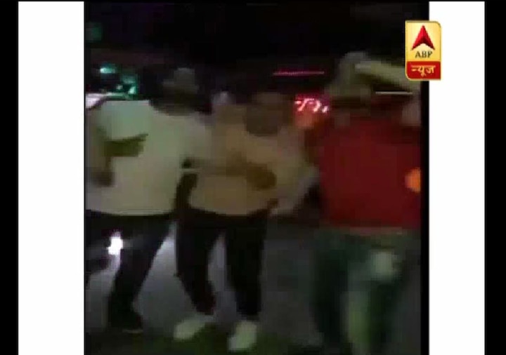 VIDEO: Man stabbed with knife by DJ at Delhi pub after argument over song request VIDEO: Man stabbed with knife by DJ at Delhi pub after argument over song request
