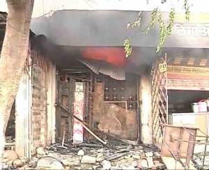 Maharashtra: Clashes in Aurangabad over 'water', 40 shops & 50 vehicles torched; 2 dead