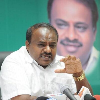 Kumaraswamy delays oath-taking ceremony due to Rajiv Gandhi's death anniversary Kumaraswamy delays oath-taking ceremony due to Rajiv Gandhi's death anniversary