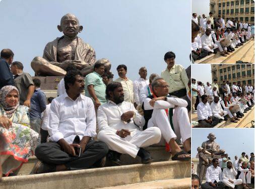 IN PICS: Setback for BJP As Two Independent Candidates Join Congress-JDS Protest IN PICS: Setback for BJP As Two Independent Candidates Join Congress-JDS Protest