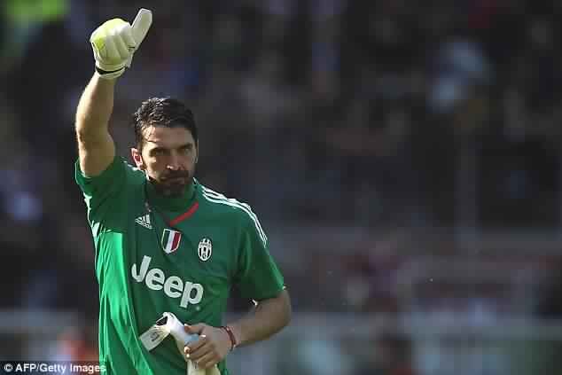 Buffon leaves Juventus after 17 years Buffon leaves Juventus after 17 years