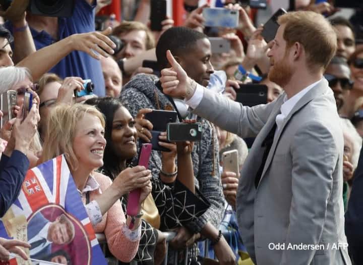 The palace had revealed earlier that Prince Harry's niece, three-year-old Princess Charlotte, will be one of the six young girls chosen as bridesmaids at the wedding. (AFP IMAGE)