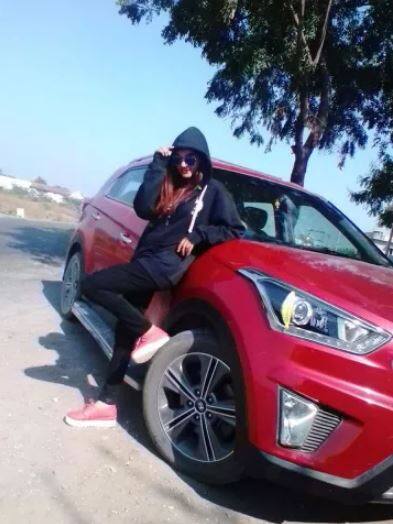 Police informed that the lady-don has many criminal cases registered against her name. 