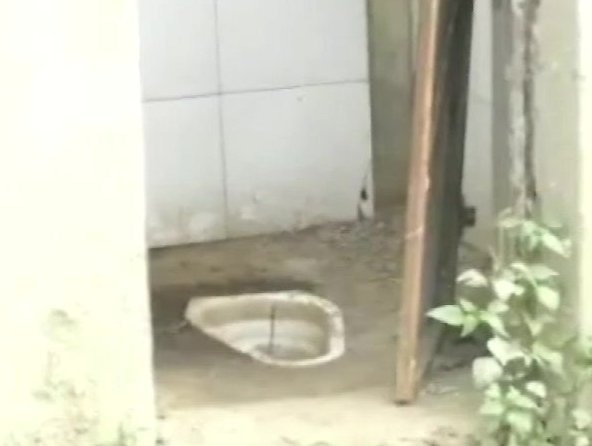 Sitapur DM orders government employees to take selfies in front of their toilets; warn of stalling salaries Sitapur DM orders government employees to take selfies in front of their toilets; warn of stalling salaries