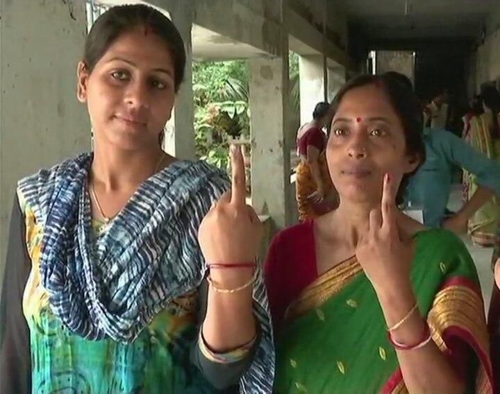 Voting begins for Bypolls to 4 Lok Sabha and 10 Assembly seats amid tight security Voting begins for Bypolls to 4 Lok Sabha and 10 Assembly seats amid tight security