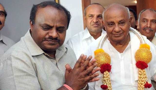 Karnataka: HD Deve Gowda reveals who insisted on making Kumaraswamy the CM Karnataka: Deve Gowda reveals who insisted on making Kumaraswamy the CM