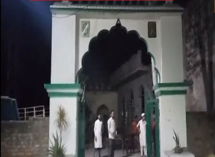 Haryana: Mosque in Karnal vandalised, people offering Namaz attacked Haryana: Mosque in Karnal vandalised, people offering Namaz attacked