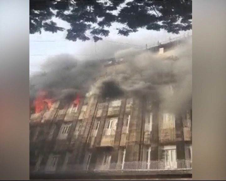 Fire breaks out at South Mumbai's Scindia House Building, no casualties reported Fire breaks out at South Mumbai's Scindia House Building, no casualties reported