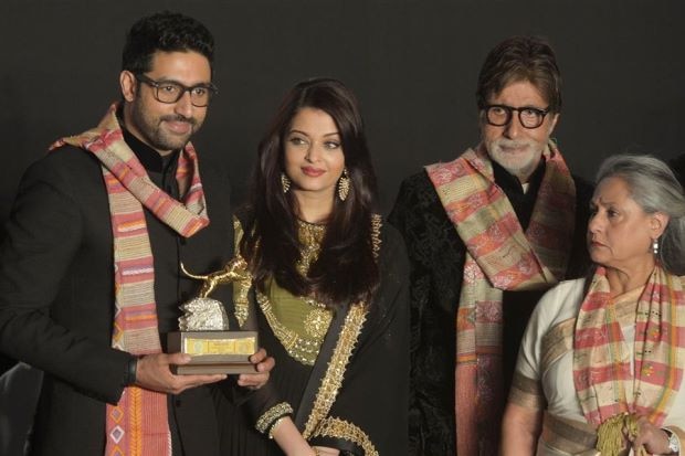 Here's how Abhishek Bachchan wishes Amitabh and Jaya on wedding anniversary  Here's how Abhishek Bachchan wishes Amitabh and Jaya on wedding anniversary