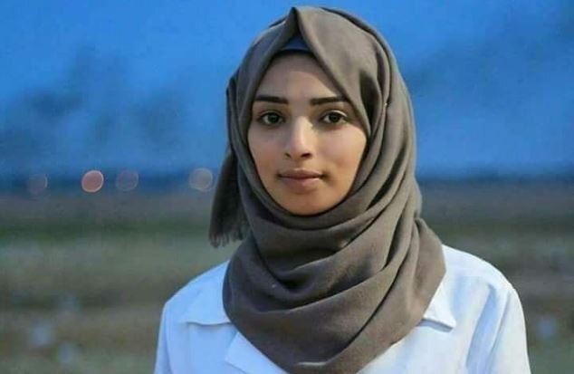 Razan Najjar: Global outrage after Palestinian medic shot dead by Israeli forces near Gaza fence