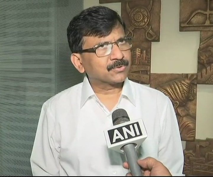 Shiv Sena has passed a resolution that we 'will contest all elections on our own': Sanjay Raut Shiv Sena has passed a resolution that we 'will contest all elections alone': Sanjay Raut