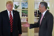 Trump meets Singapore PM ahead of summit with KimTrump thanks Singapore PM for hosting Kim summit